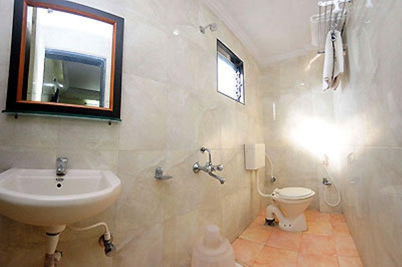 Sai Ganesh Hotel Shirdi Værelse billede