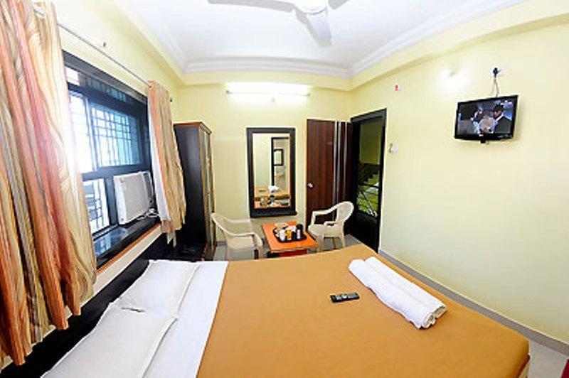 Sai Ganesh Hotel Shirdi Værelse billede